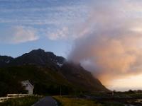 Nachtfahrt um 0:40 Uhr zum Sonnenuntergang bei Myrland - Lofoten